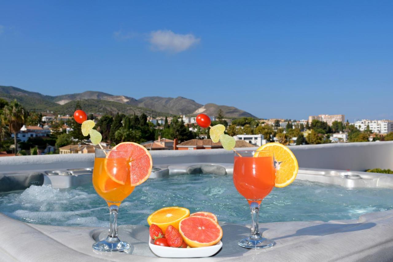 Isla De Benalmadena 1, Jacuzzi, 80M From The Sea, Ac, Bbq, Private Parking, Big Terrace Lejlighed Eksteriør billede