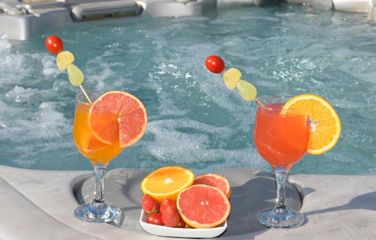 Isla De Benalmadena 1, Jacuzzi, 80M From The Sea, Ac, Bbq, Private Parking, Big Terrace Lejlighed Eksteriør billede